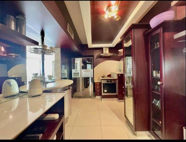 3 BEDROOM APARTMENT FOR SALE IN MUSGRAVE